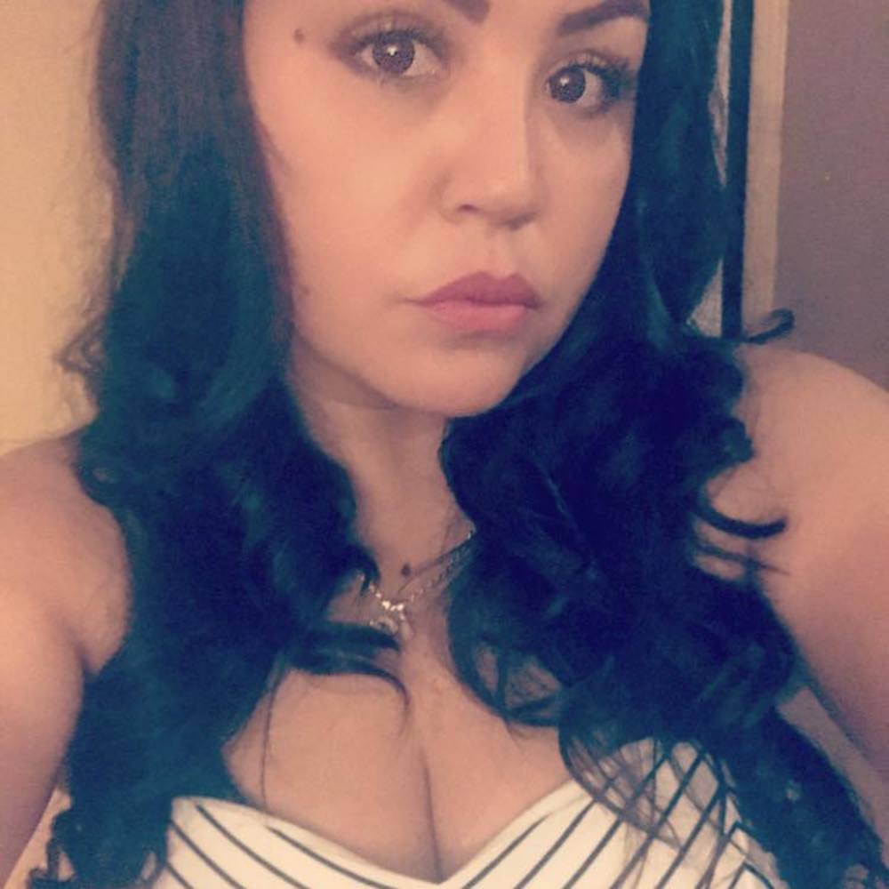 Meet your Posher, Perla